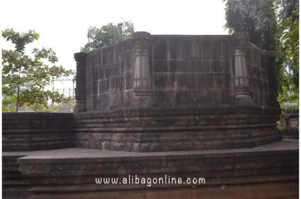 Sarkhel Kanhoji Aangre Samadhi