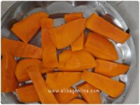Alphanso Mango pieces
