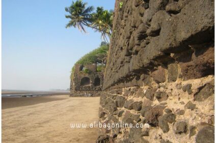Revdanda Beach - Fort
