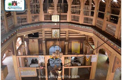 Bhogeshwar Temple - Wooden work